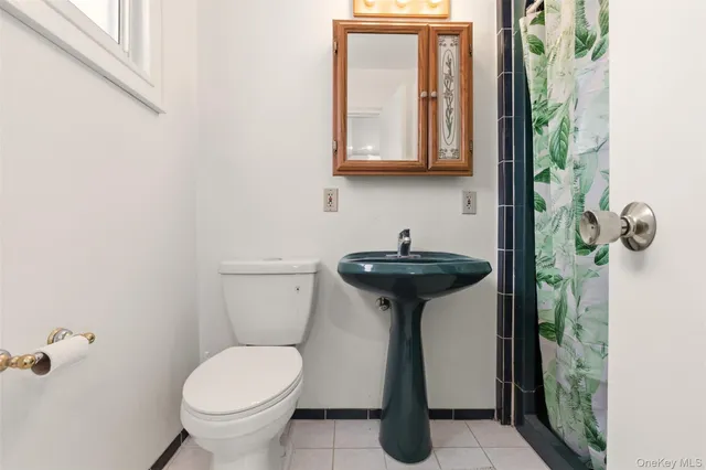 $690,000 | 258 Holt Drive, Pearl River, NY 10965