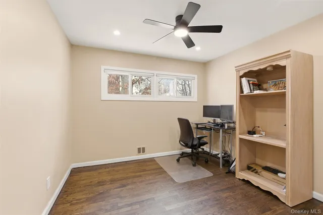 $690,000 | 258 Holt Drive, Pearl River, NY 10965