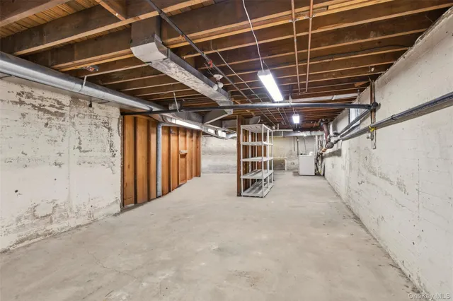 $690,000 | 258 Holt Drive, Pearl River, NY 10965