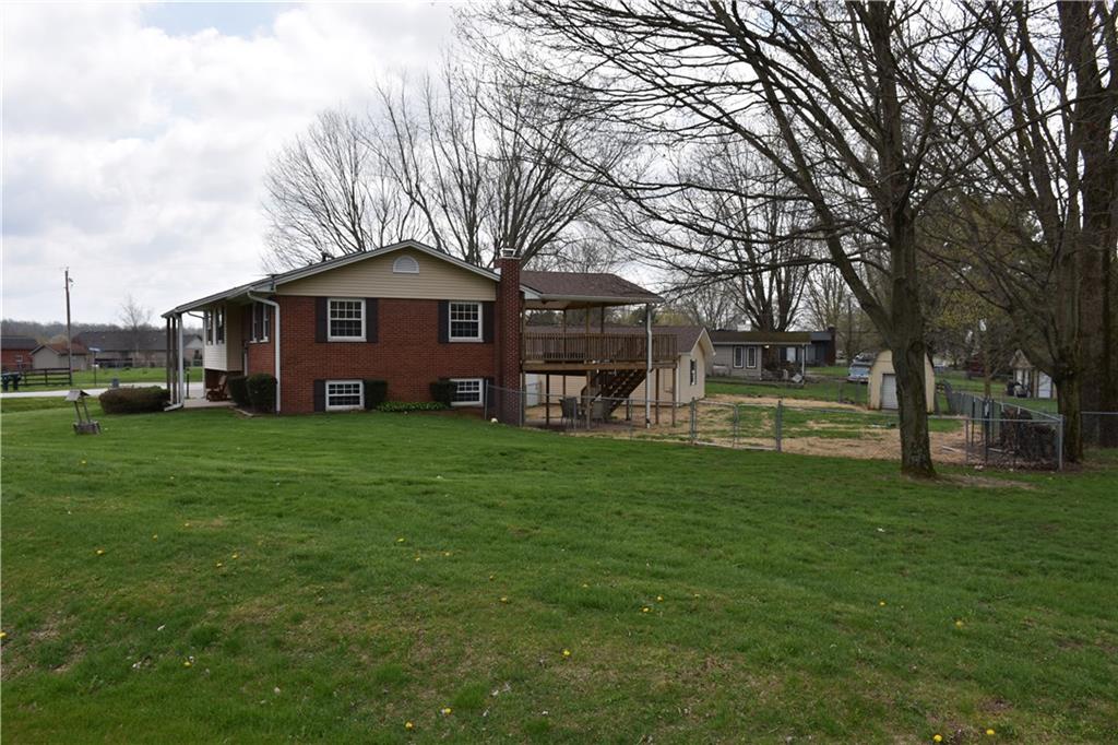 490 Hess Road Martinsville, IN 46151 - Photo 2 of 40 Gallery Image 2