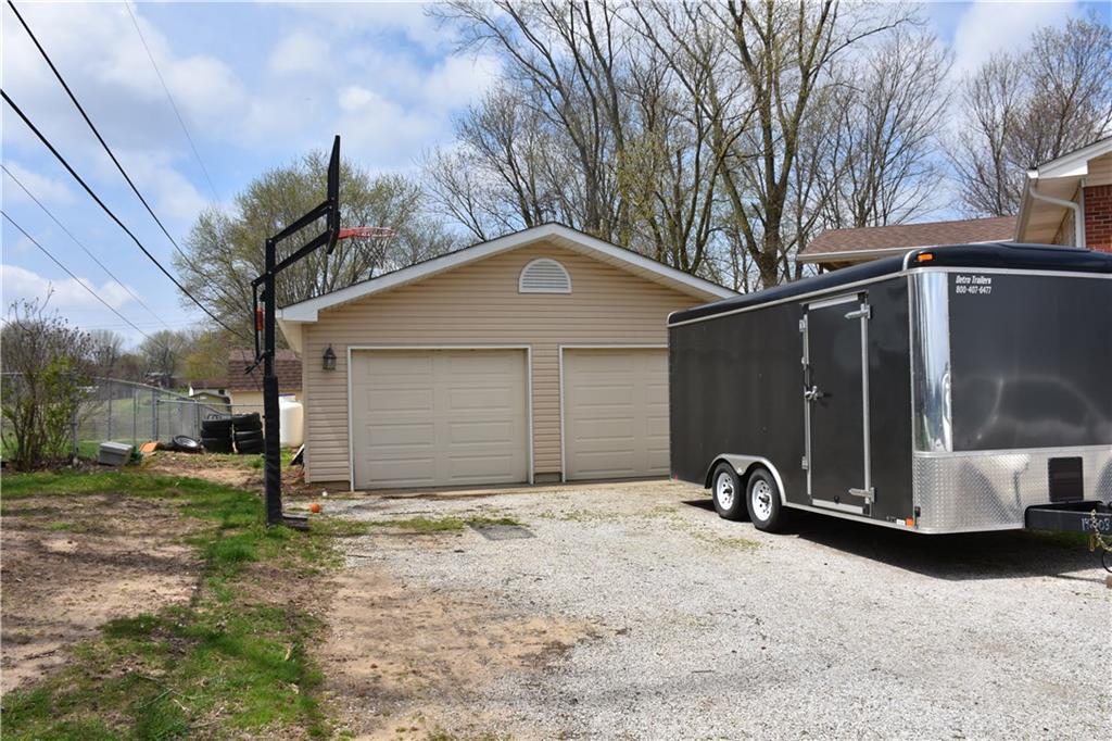 490 Hess Road Martinsville, IN 46151 - Photo 39 of 40 Gallery Image 39