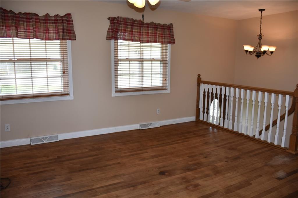 490 Hess Road Martinsville, IN 46151 - Photo 9 of 40 Gallery Image 9