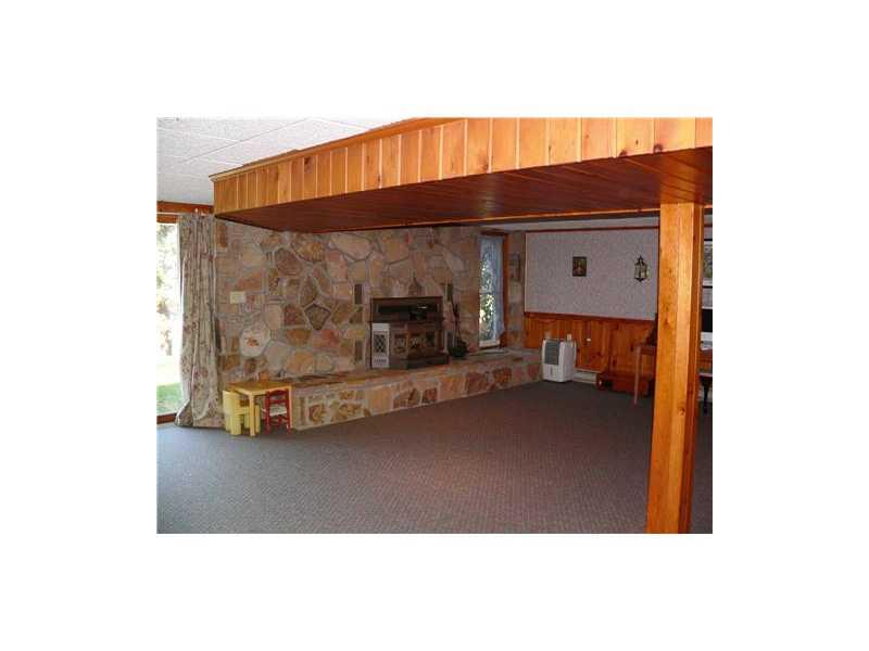 115 Creek Road Bolivar, PA 15923 - Photo 6 of 10 Den/Family/Great Room.