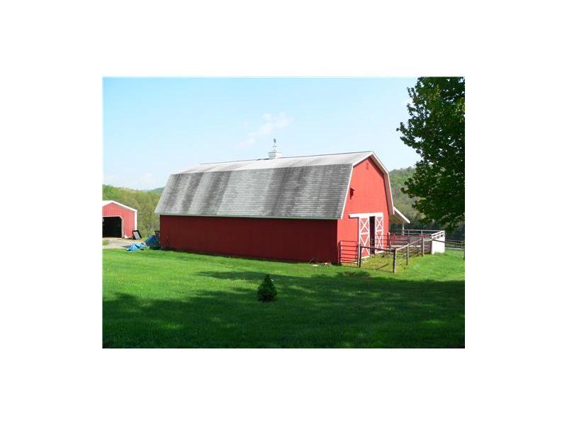 115 Creek Road Bolivar, PA 15923 - Photo 8 of 10 Stable/Barn.