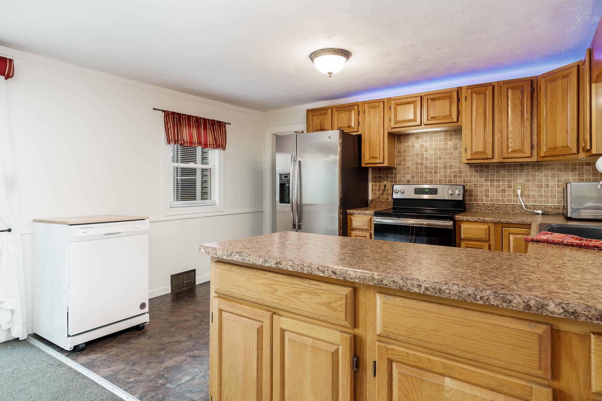 8321 Blomberg Road Cherry Valley, IL 61016 - Photo 19 of 65