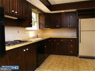 108 Red Lion Road West Chester, PA 19382 - Photo 5 of 11 Kitchen