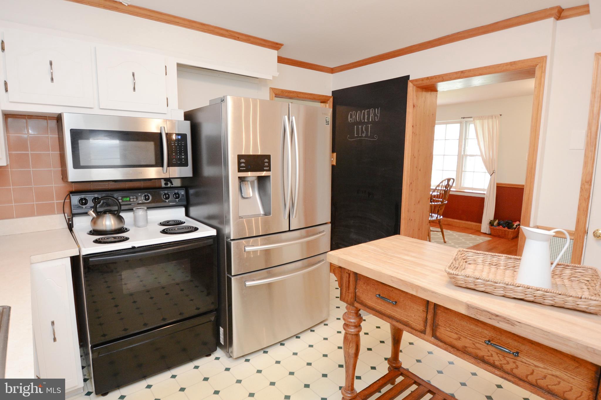 230 Crestview Road Hatboro, PA 19040 - Photo 17 of 40 Gallery Image 17