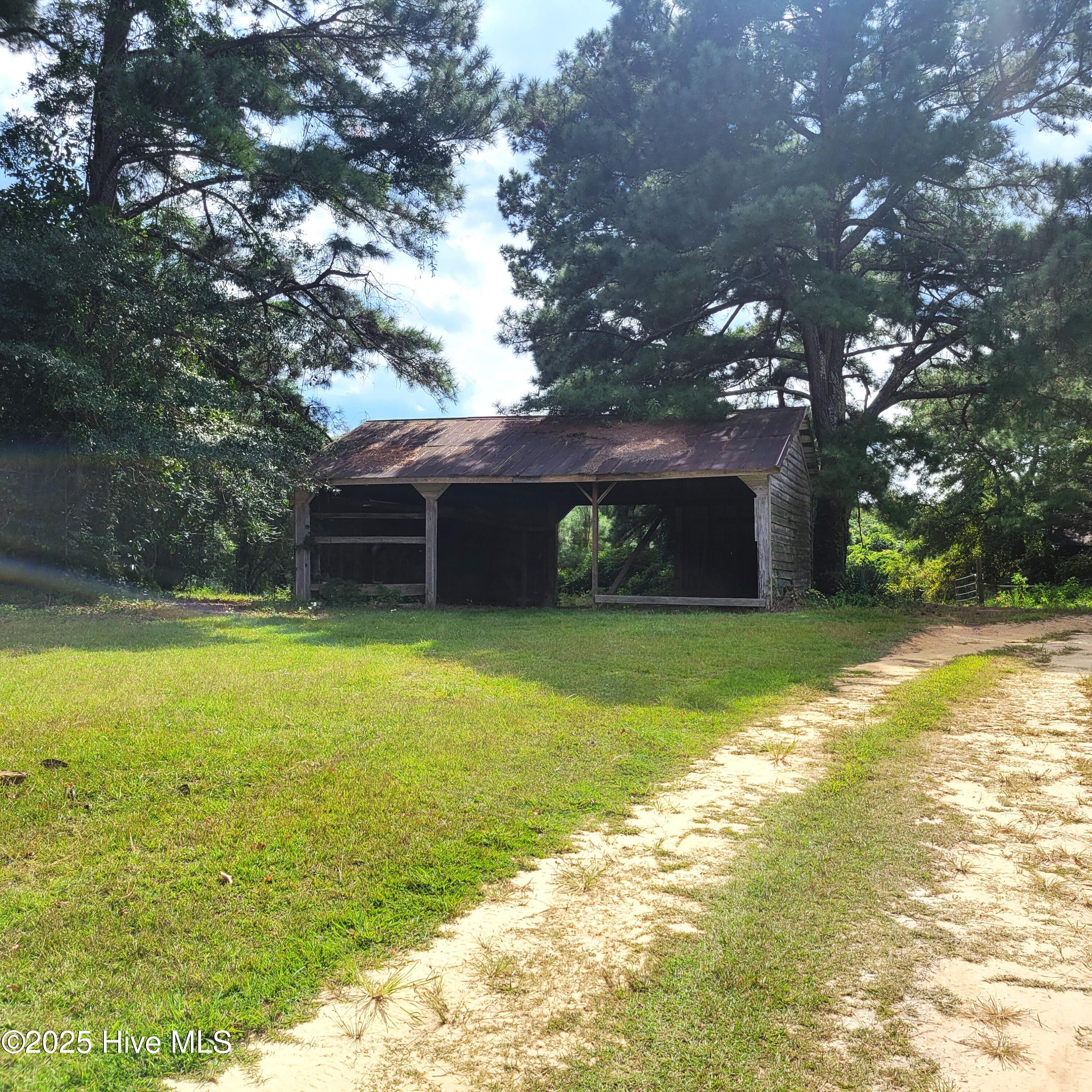 4516 Union Church Road Carthage, NC 28327 - Photo 2 of 41 20250828_152928