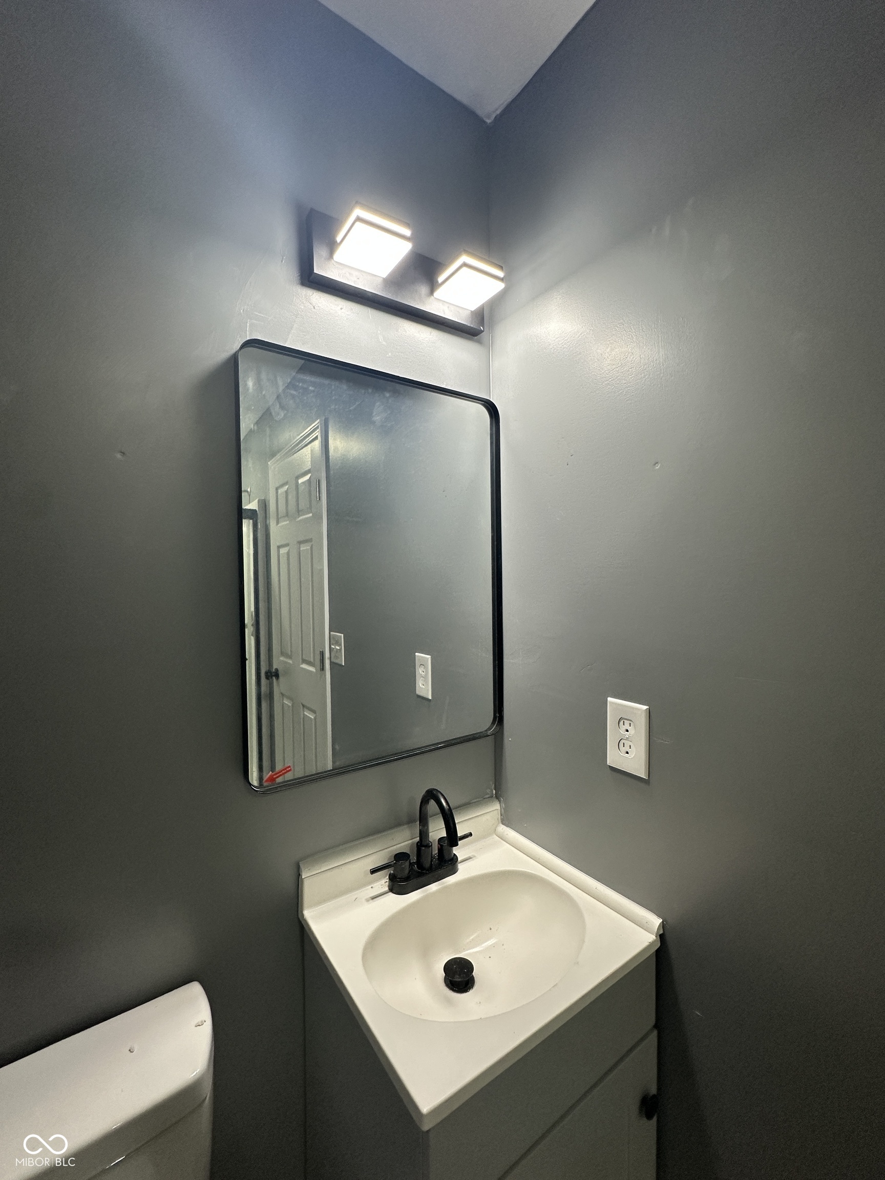3149-3151 Ruckle Street Indianapolis, IN 46205 - Photo 30 of 32 Gallery Image 30