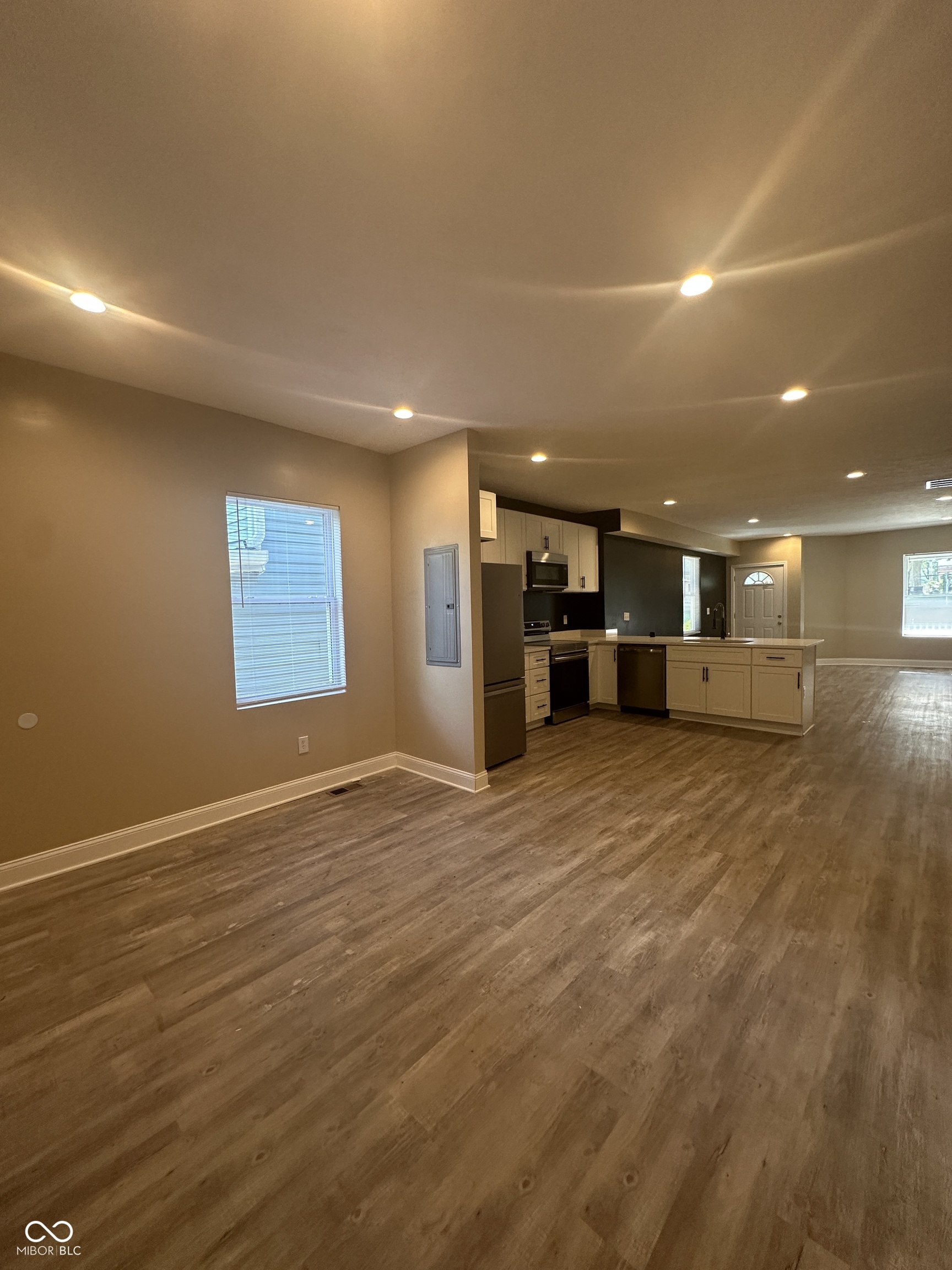3149-3151 Ruckle Street Indianapolis, IN 46205 - Photo 8 of 32 Gallery Image 8