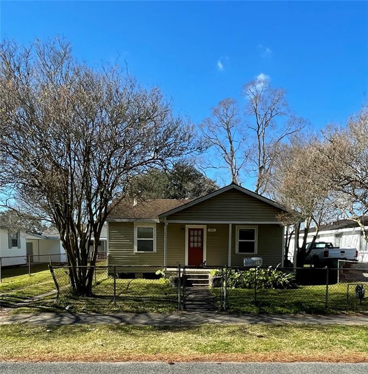 816 Garden Road Marrero, LA 70072 - Photo 2 of 11 Gallery Image 2