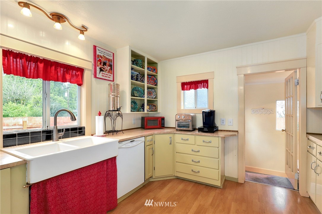788 Retsil Road East Port Orchard, WA 98366 - Photo 10 of 34 Gallery Image 10