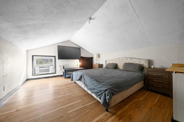 $284,000 | 2200 Northeast 11th Court, Ocala, FL 34470