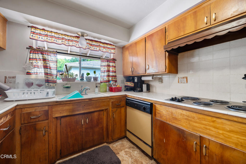 3160 Terrace Drive Riverside, CA 92507 - Photo 18 of 44 HIGH RES-20