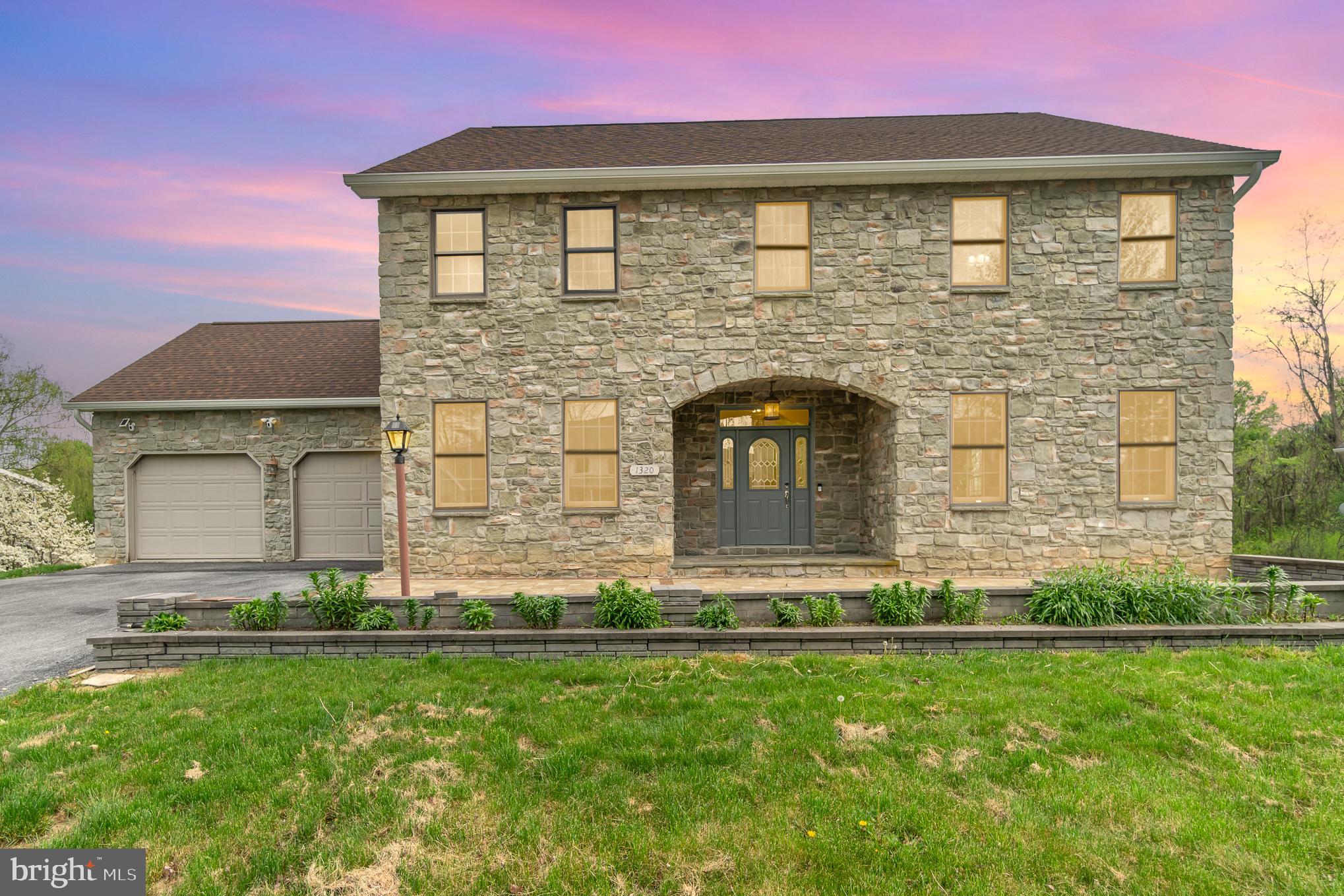 1320 Carriage House Road Middletown, PA 17057 - Photo 1 of 47 Gallery Image 1
