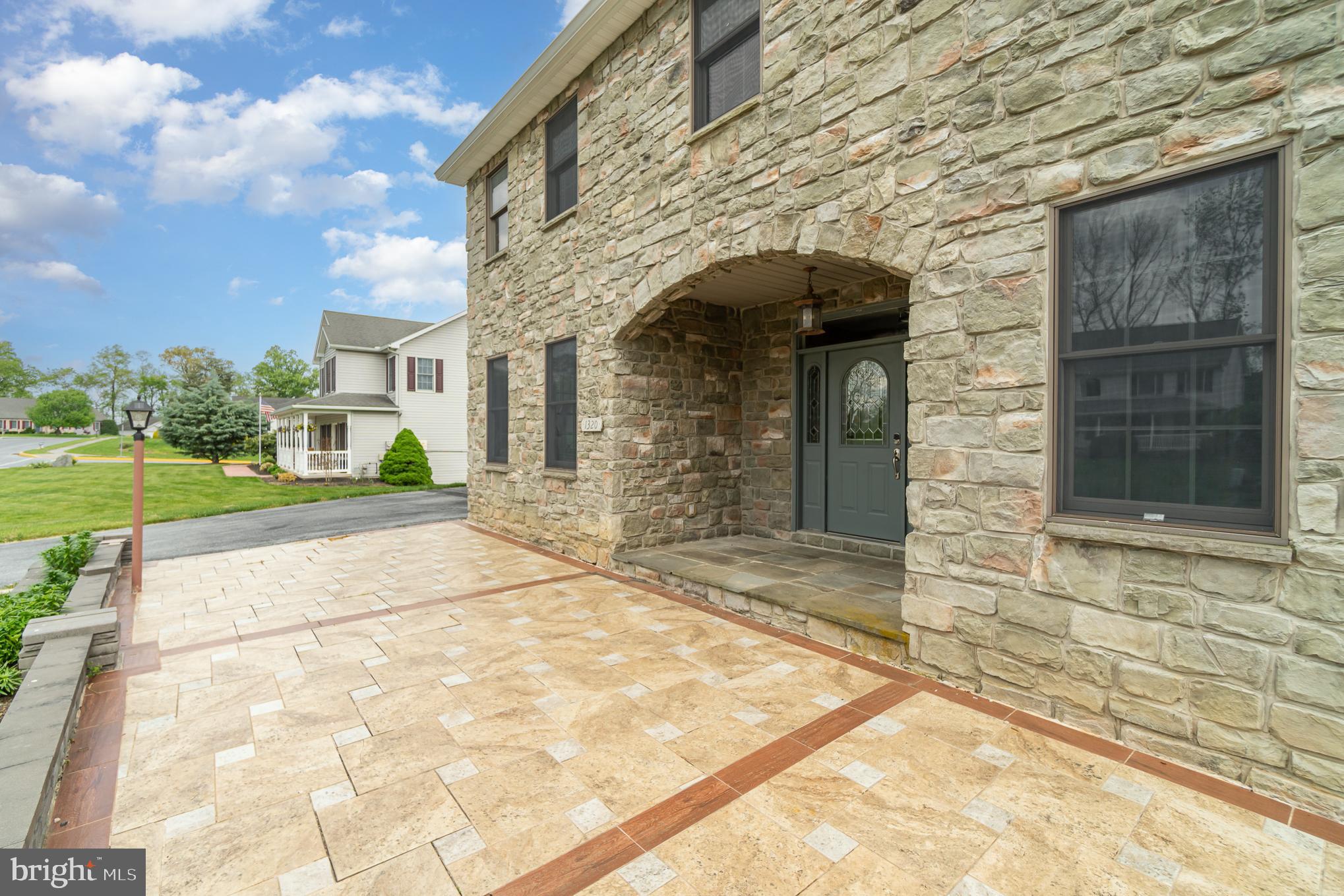 1320 Carriage House Road Middletown, PA 17057 - Photo 3 of 47 Gallery Image 3