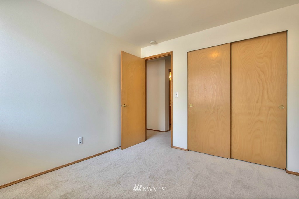 11453 Southeast 185th Place Renton, WA 98055 - Photo 19 of 24 Gallery Image 19
