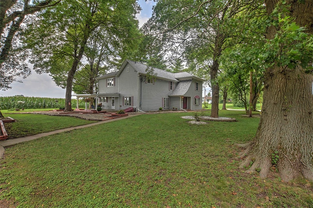 2502 East 1800 North Road Moweaqua, IL 62550 - Photo 7 of 33