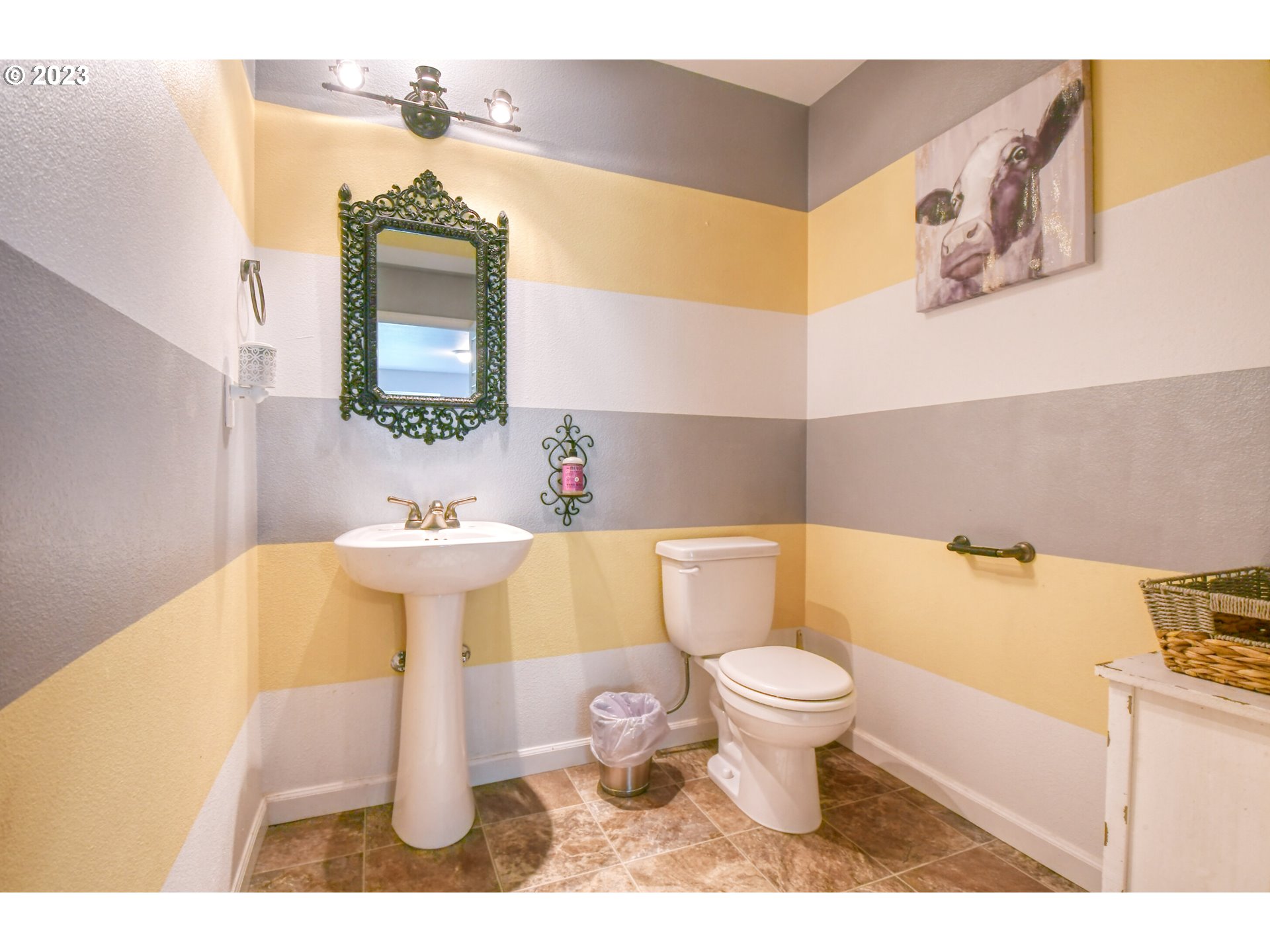 39532 Rieth Road Echo, OR 97826 - Photo 26 of 39 a bathroom with a sink and a toilet