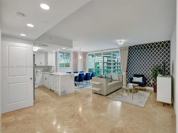 $4,200 | 1250 South Miami Avenue, Unit 1201, Miami, FL 33130