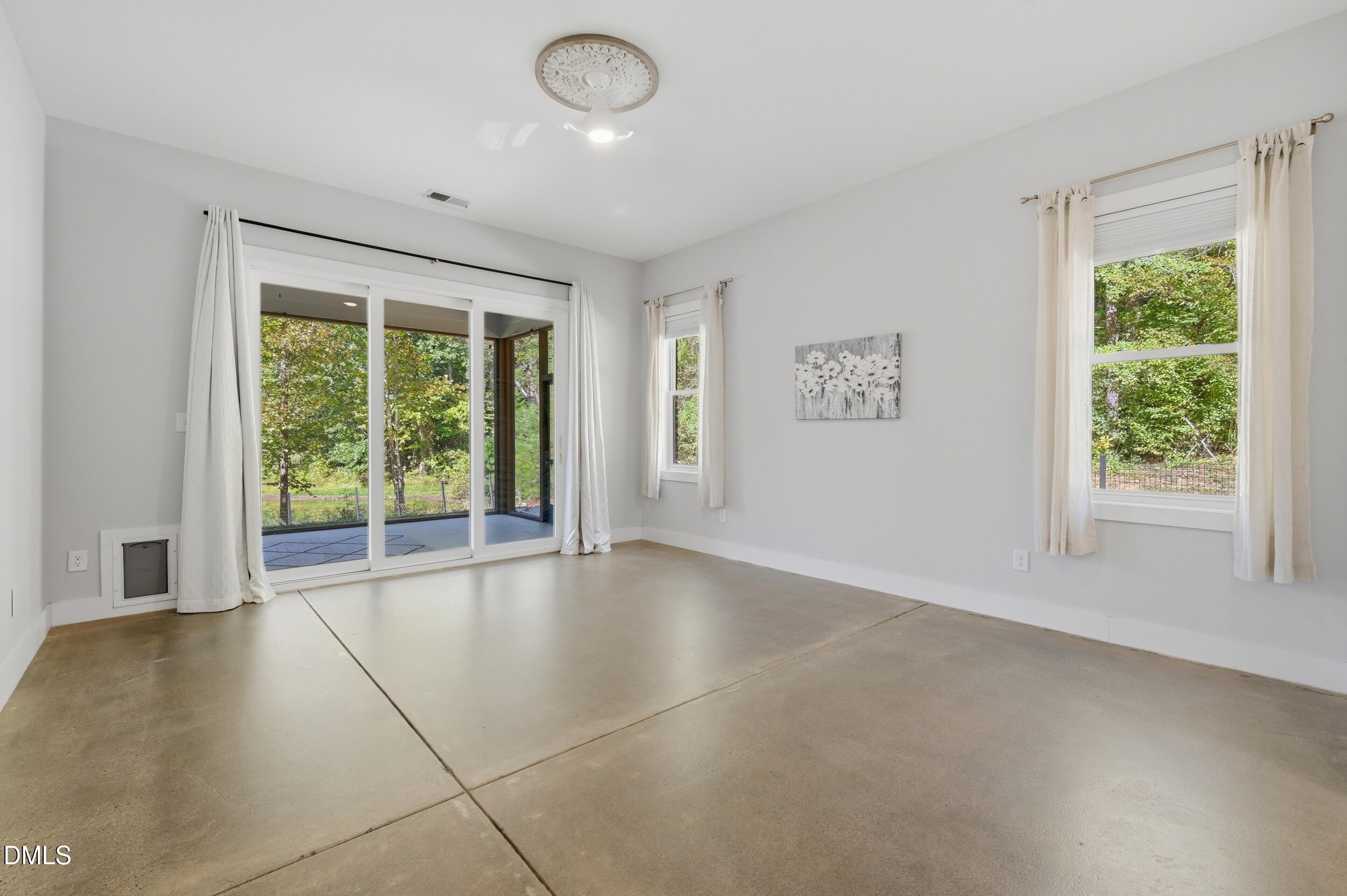 420 Perry Town Road Warrenton, NC 27589 - Photo 12 of 43 24_112
