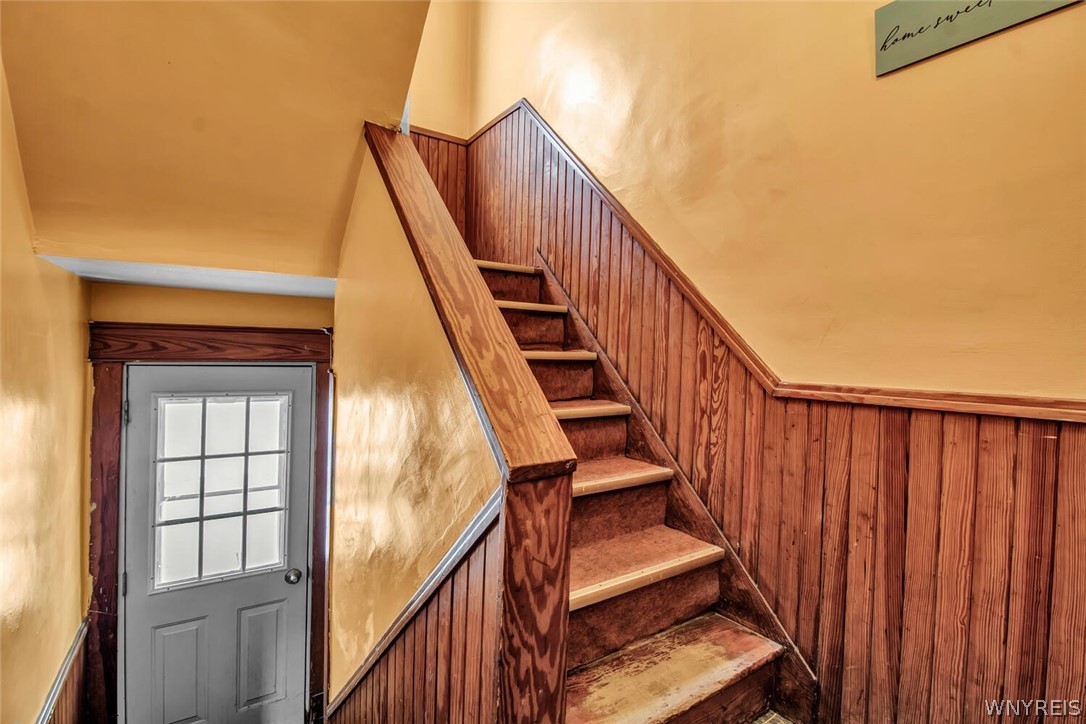 217 Commonwealth Avenue Buffalo, NY 14216 - Photo 20 of 38