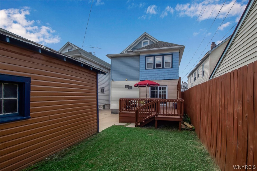 217 Commonwealth Avenue Buffalo, NY 14216 - Photo 36 of 38