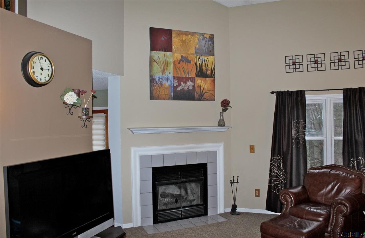 1028 Sterling Ridge Drive Rensselaer, NY 12144 - Photo 5 of 25 Photo 5