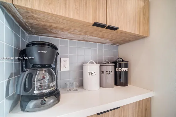 $1,900 | 13654 Northeast 20th Place, North Miami Beach, FL 33181