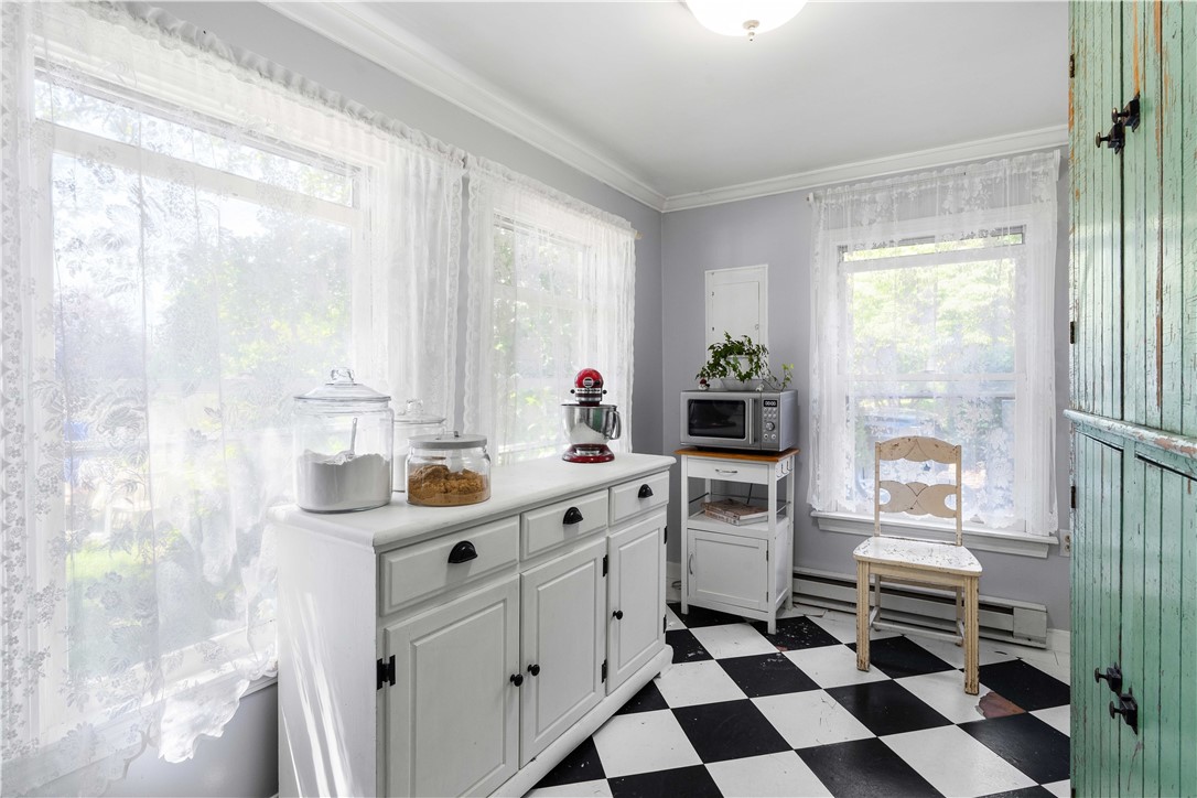 30 Loring Road Bristol, RI 02809 - Photo 6 of 32
