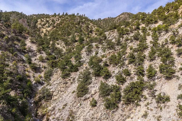 a view of a large building