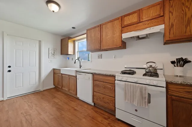 $455,000 | 712 County Road 330, Granger, TX 76530