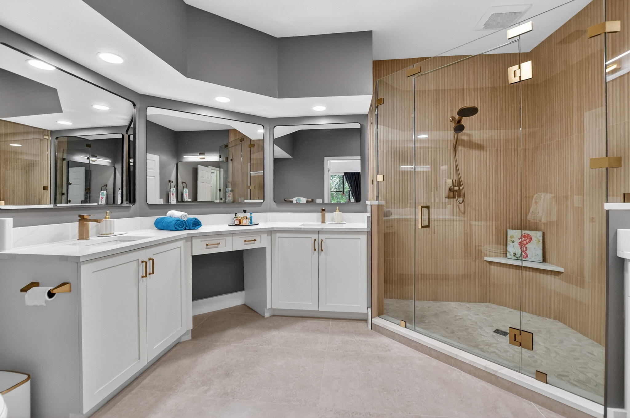 5801 Coach House Circle, Unit E Boca Raton, FL 33486 - Photo 12 of 36 35-web-or-mls-DSC_6921
