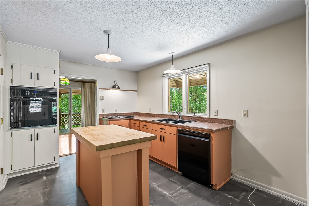 203 Tulip Drive Walhalla, SC 29691 - Photo 18 of 50