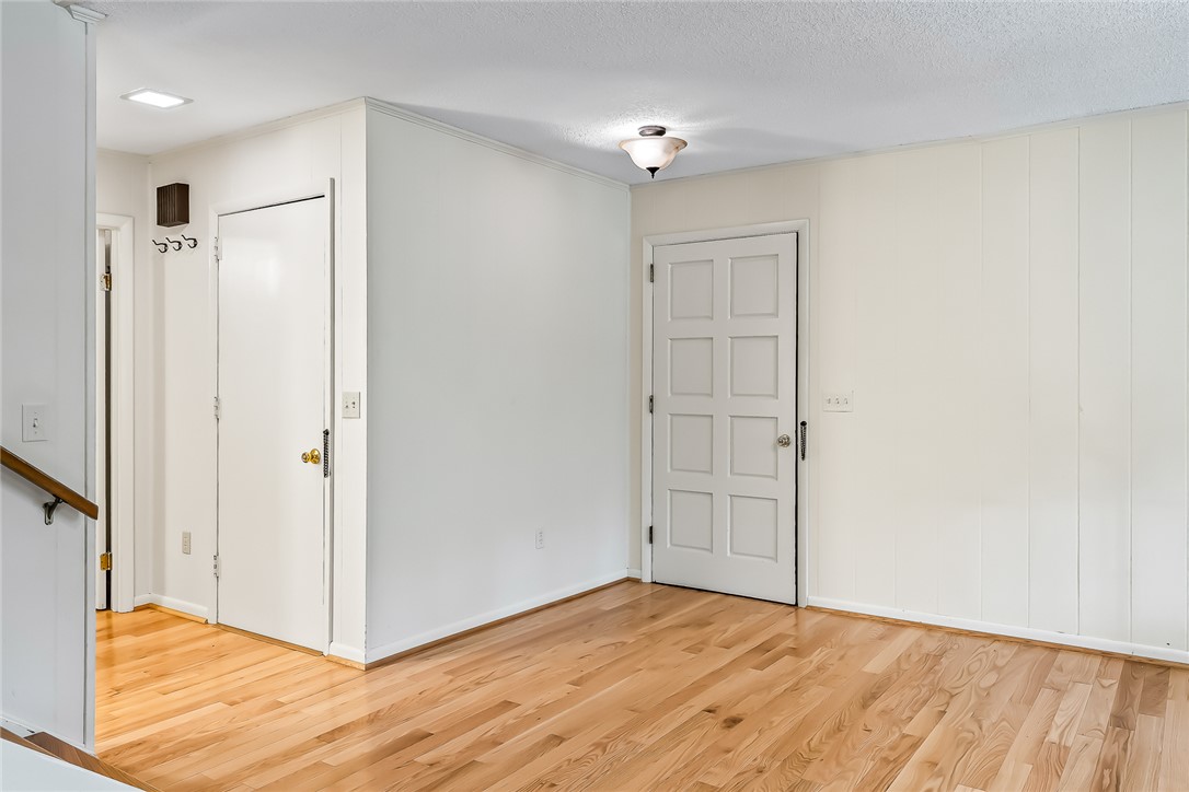 203 Tulip Drive Walhalla, SC 29691 - Photo 8 of 50