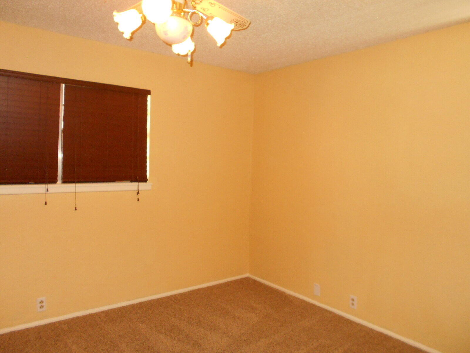 4431 77th Street Lubbock, TX 79424 - Photo 16 of 19 a view of wall with window