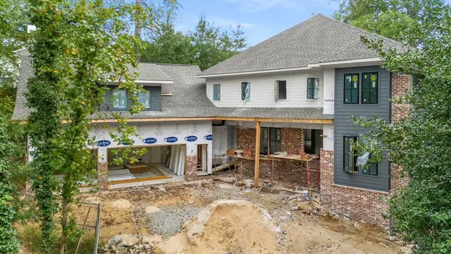 $2,850,000 | 1330 12 Oaks Circle Northwest, Atlanta, GA 30327