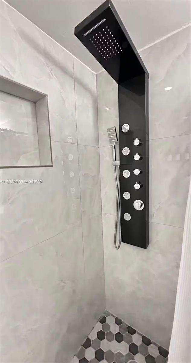 747 East 19th Street Hialeah, FL 33013 - Photo 31 of 37 a view of bathroom