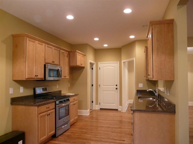 108 Hillandale Road Seneca, SC 29672 - Photo 5 of 22 Gallery Image 5