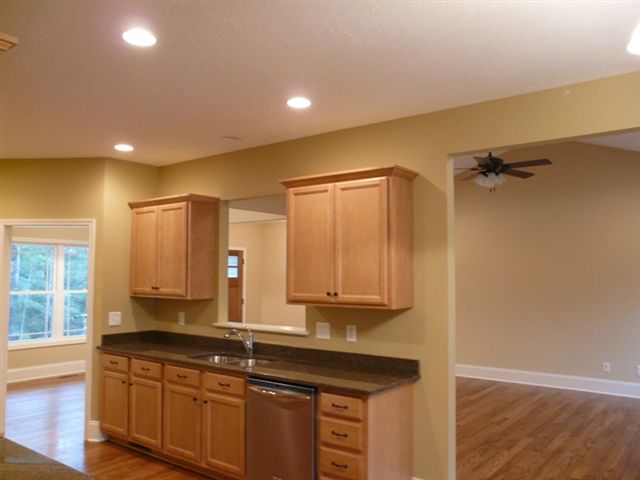 108 Hillandale Road Seneca, SC 29672 - Photo 6 of 22 Gallery Image 6