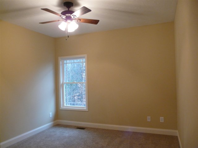 108 Hillandale Road Seneca, SC 29672 - Photo 8 of 22 Gallery Image 8