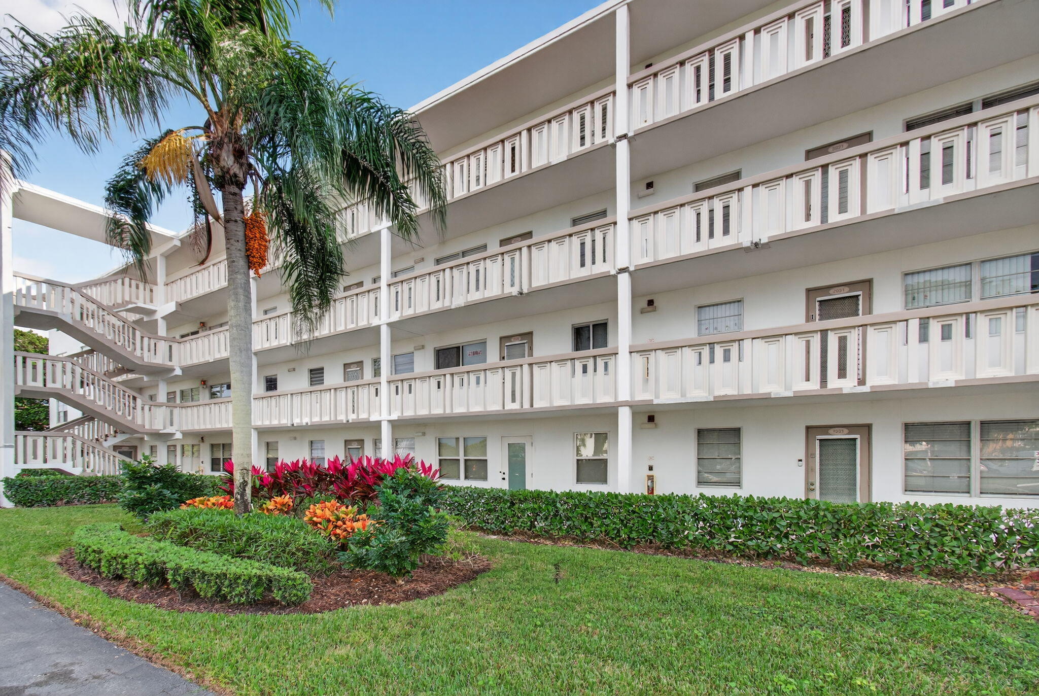 3032 Rexford B Boca Raton, FL 33434 - Photo 39 of 92 4-web-or-mls-DSC_6264