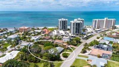 621 Alhambra Road Venice, FL 34285 - Photo 2 of 53