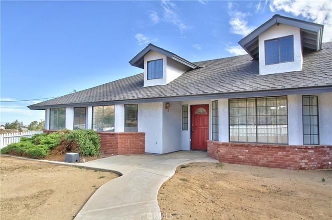 8441 Sierra Vista Road Phelan, CA 92371 - Photo 1 of 13