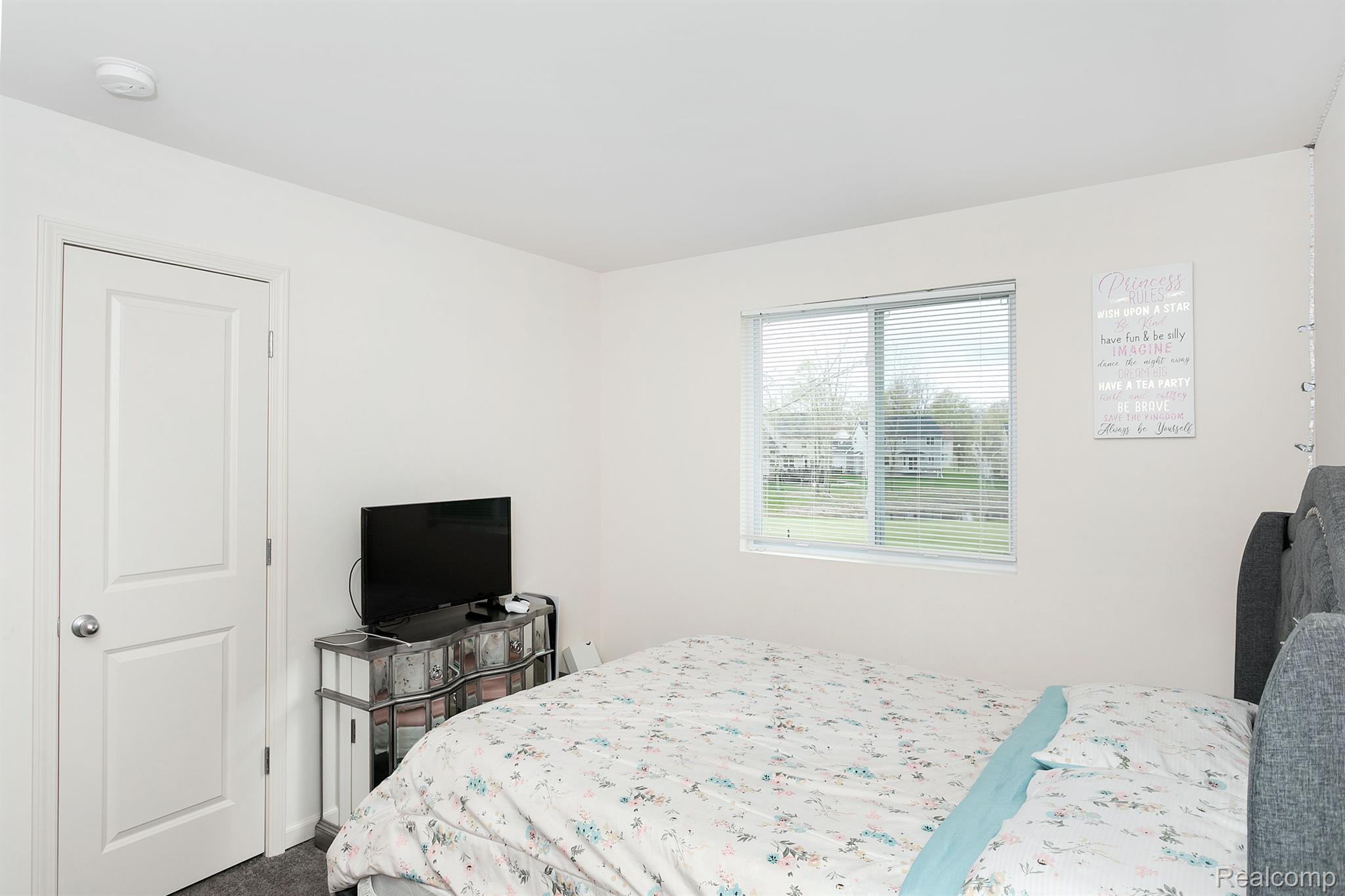 6226 Inverness Court Romulus, MI 48174 - Photo 22 of 39 Gallery Image 22
