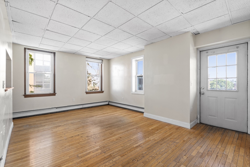 105 West Fourth Street, Unit 3A Boston, MA 02127 - Photo 1 of 10