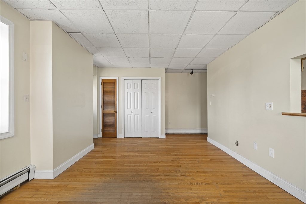 105 West Fourth Street, Unit 3A Boston, MA 02127 - Photo 4 of 10
