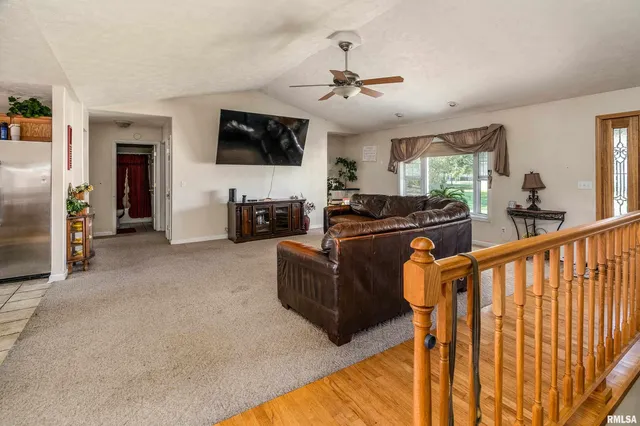 $259,000 | 506 Insignia Drive, Herrin, IL 62948