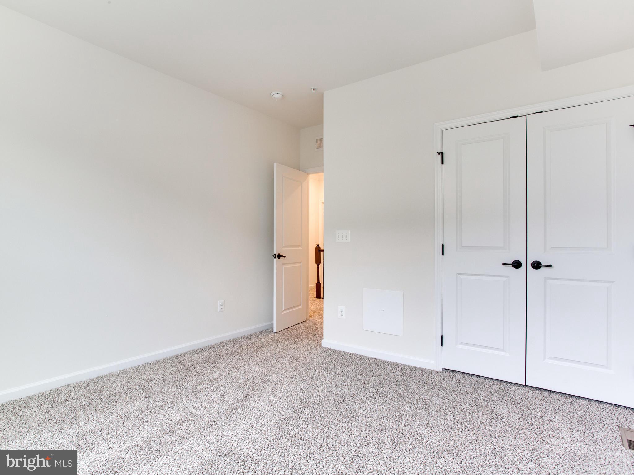13633 Rockingham Lane, Unit 4007C Gainesville, VA 20155 - Photo 18 of 26 Bedroom
