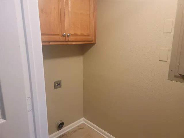 $1,250 | 106 Austin Stone Drive, Duncanville, TX 75137